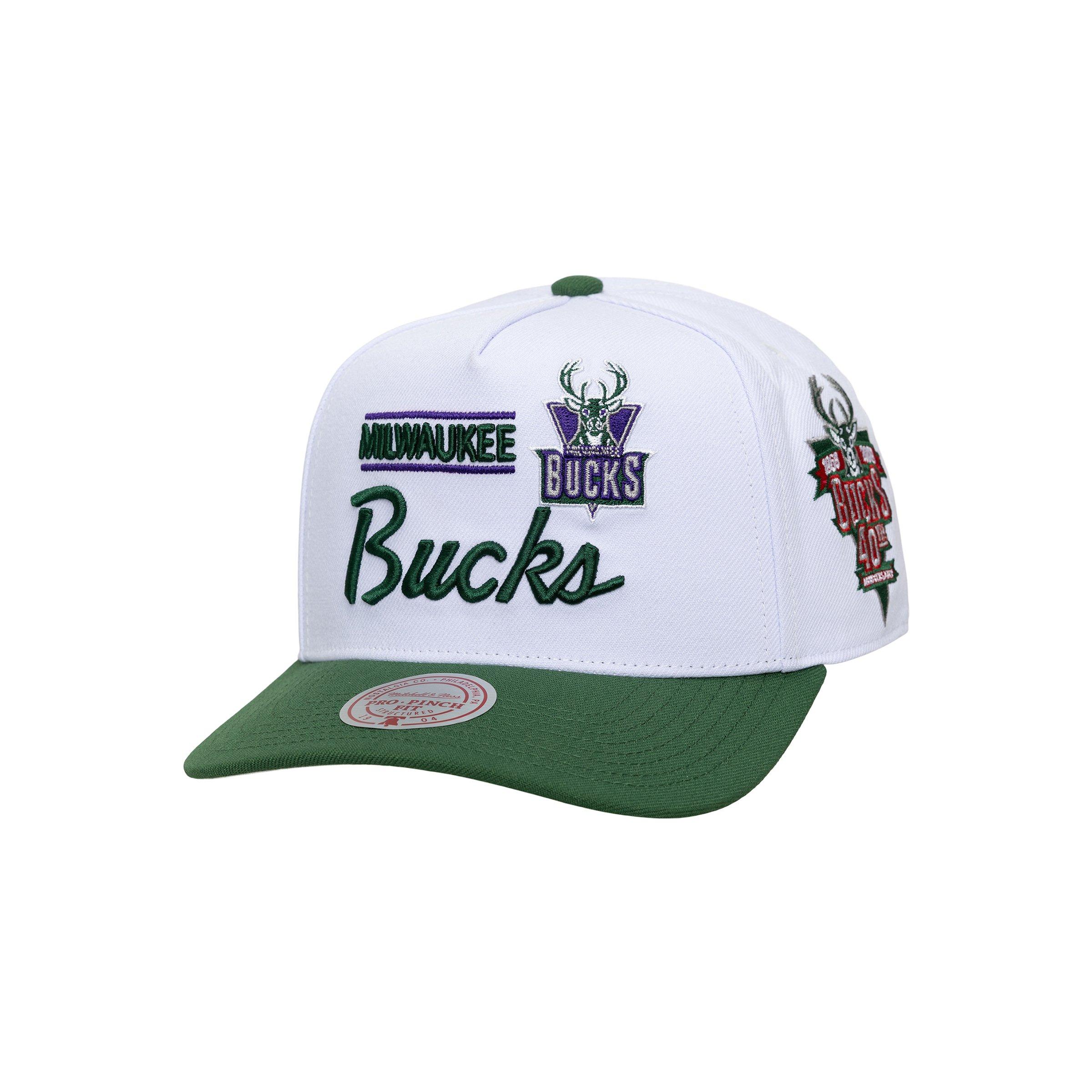 Mitchell & Ness Milwaukee Bucks Bill Smack Snapback Hat - White/Green - WHITE/GREEN